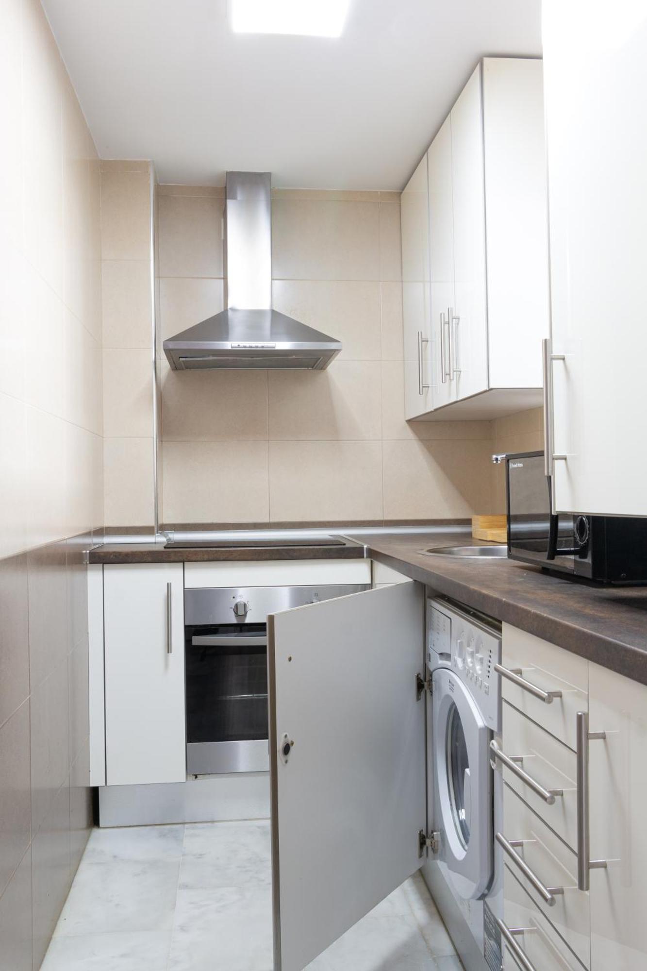 Stay U-Nique Apartments Salitre Малага Екстериор снимка