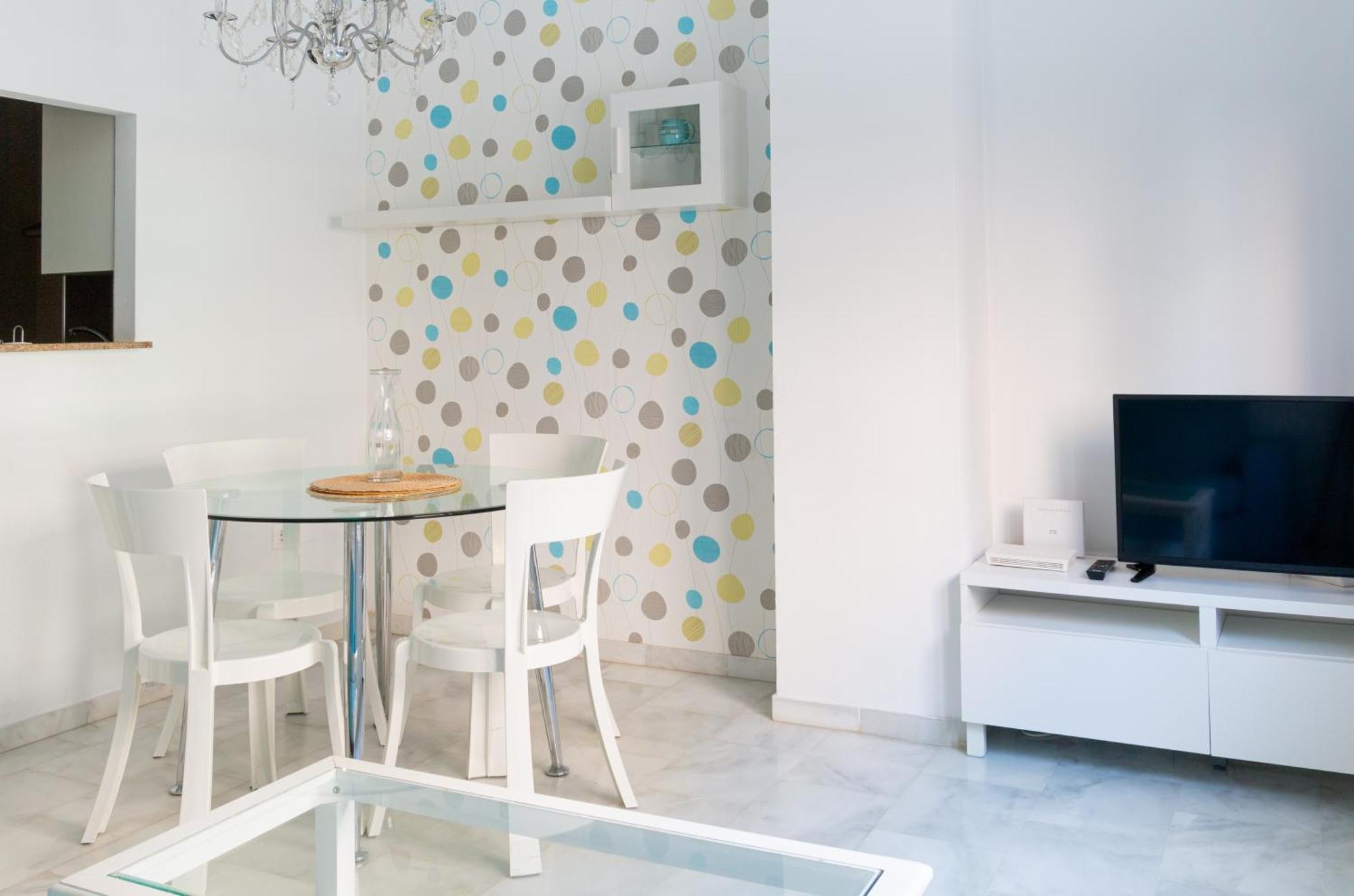 Stay U-Nique Apartments Salitre Малага Екстериор снимка